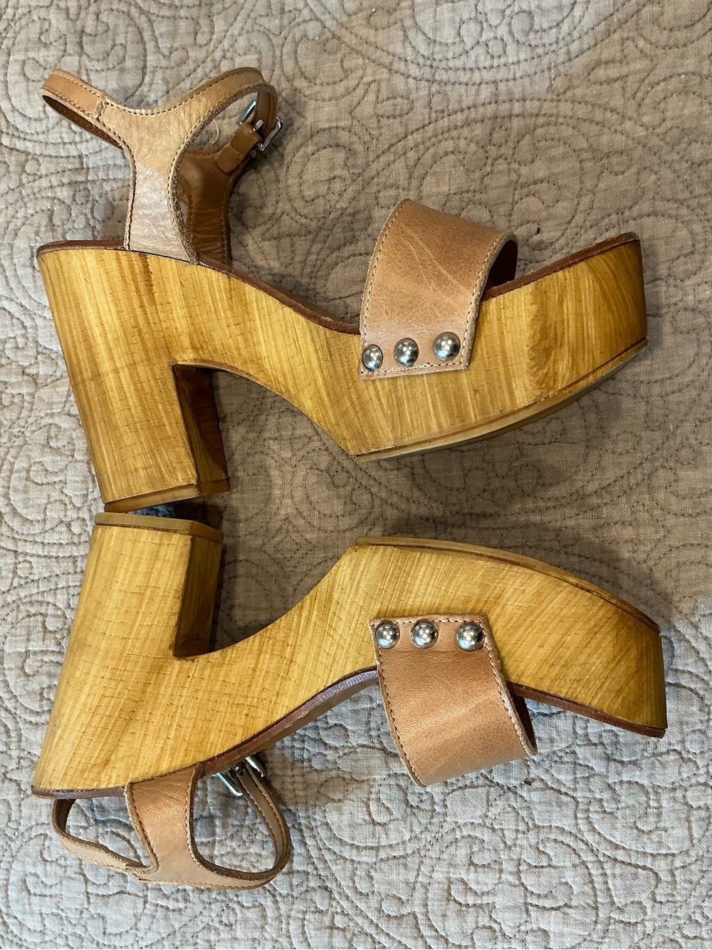 Steve Madden Tan Platform Sandals with Ankle Strap - Picture 3 of 7